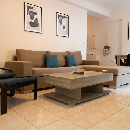 Spacious Apartment Close To The Sea And The City Center Афины Экстерьер фото