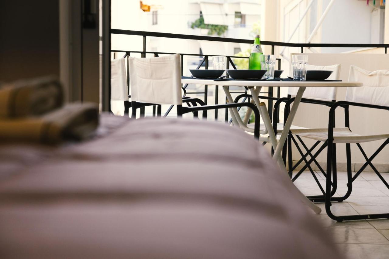 Spacious Apartment Close To The Sea And The City Center Афины Экстерьер фото