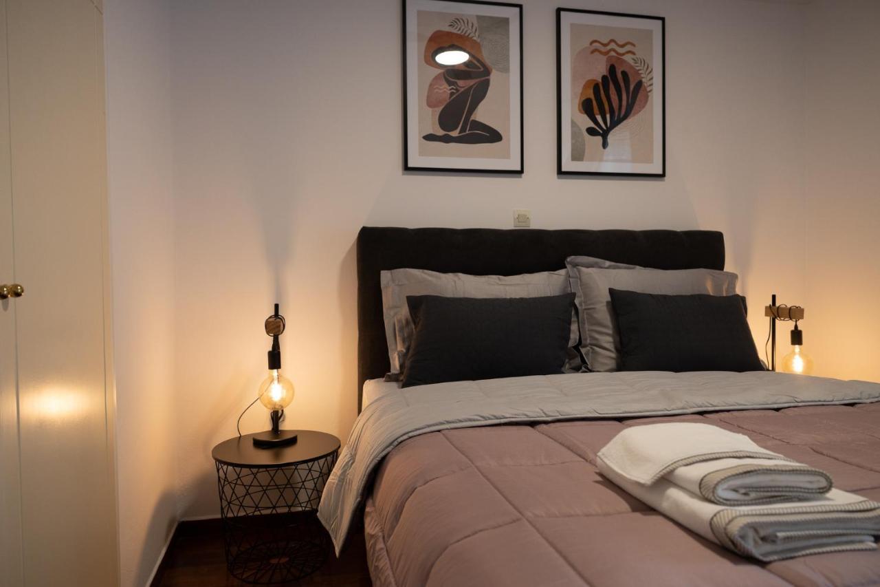 Spacious Apartment Close To The Sea And The City Center Афины Экстерьер фото